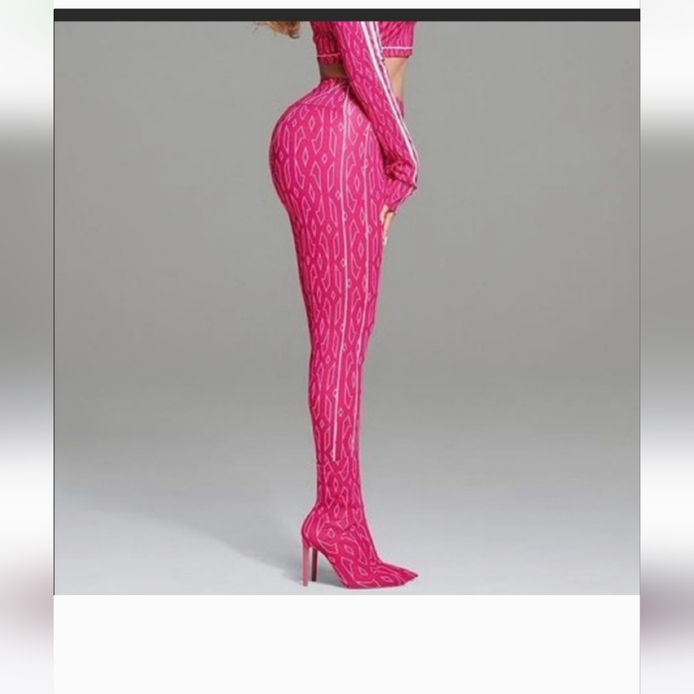 Ivy Park x Adidas Pink Leggings 4x